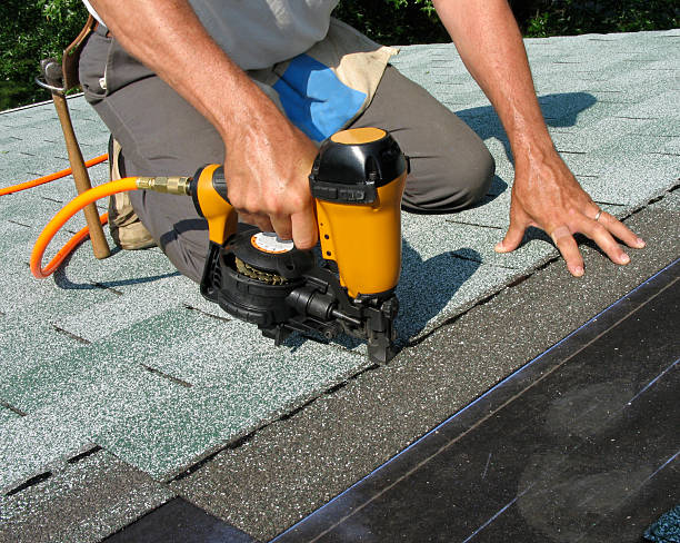 Best Best Roofing Contractors  in Eagle Point, OR